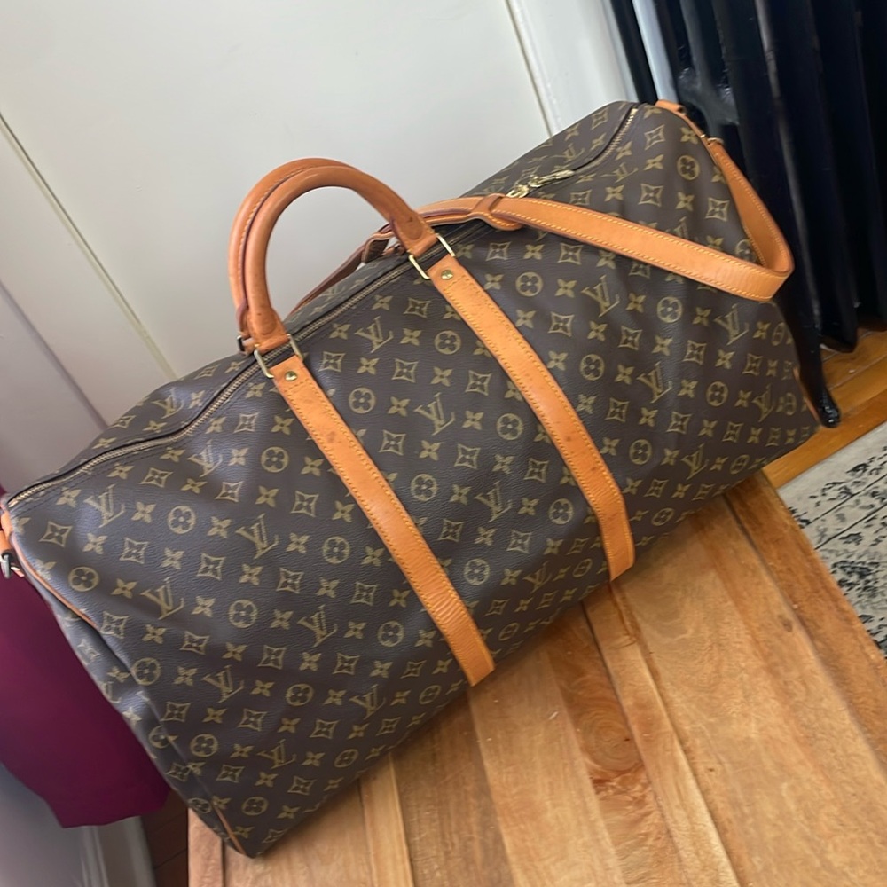 Louis Vuitton Bandouliere Keepall 60 Travel Bag